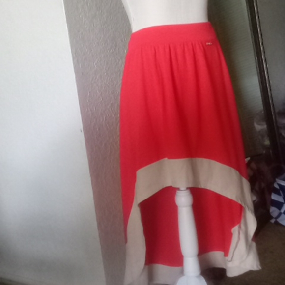 Clothes - Picture 2 of 4